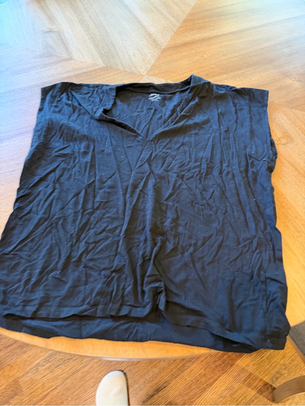 Frame Denim Black Short Sleeve V-Neck Tee